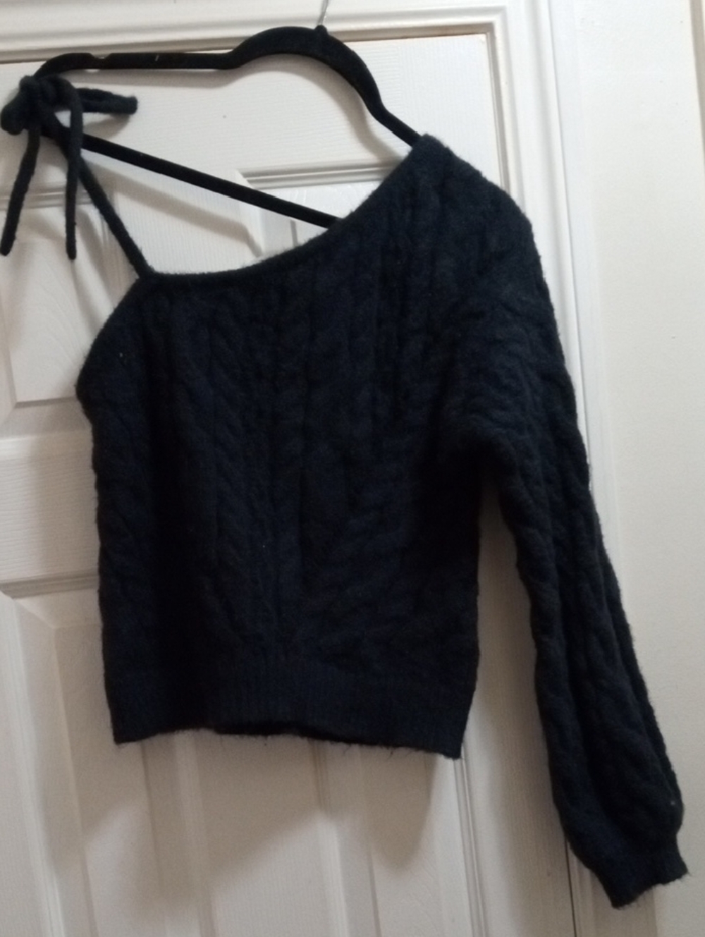wild fable Black Off-the-Shoulder Cable Knit Sweater